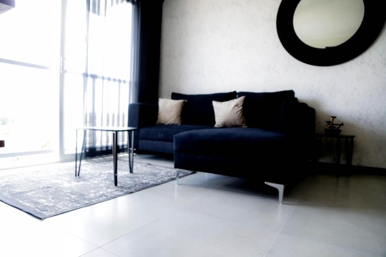 Comfort Flat In Guadalajara Esterno foto